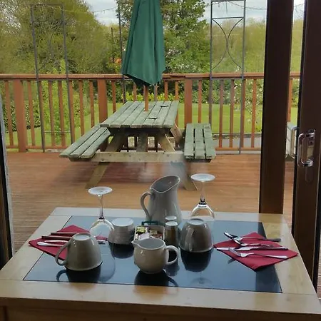 Coosan Ecolodge Hotel 3*